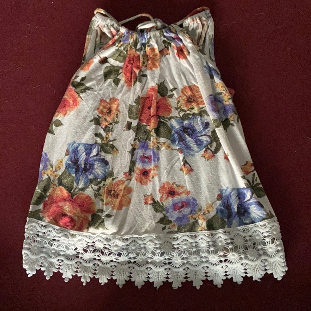 Floral top